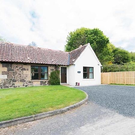 Douglas Fir Lodge With Hot Tub Near Cupar Fife Luthrie Экстерьер фото